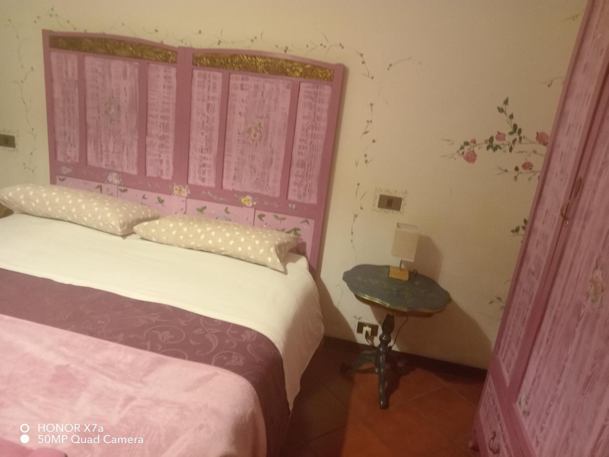 Bed and Breakfast Il Nido Del Pettirosso Borgomanero Exterior foto