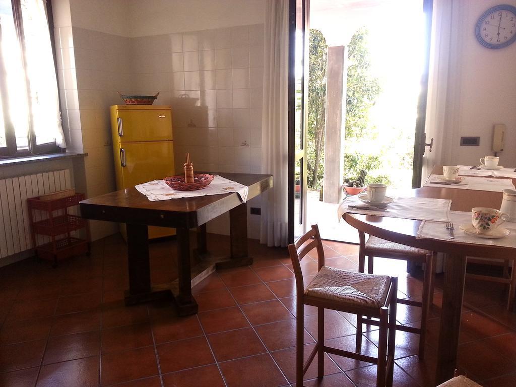 Bed and Breakfast Il Nido Del Pettirosso Borgomanero Exterior foto
